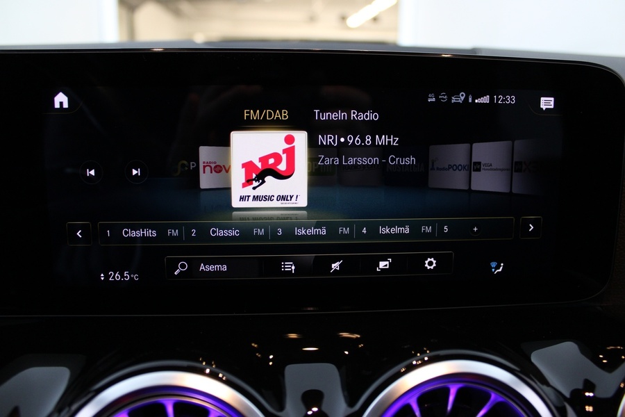 Mercedes-Benz EQA vaihtoauto