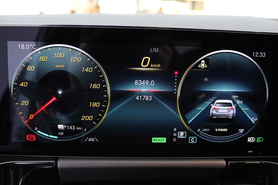 Mercedes-Benz EQA vaihtoauto