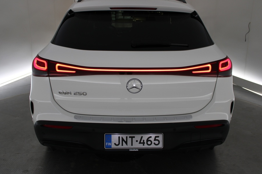 Mercedes-Benz EQA vaihtoauto