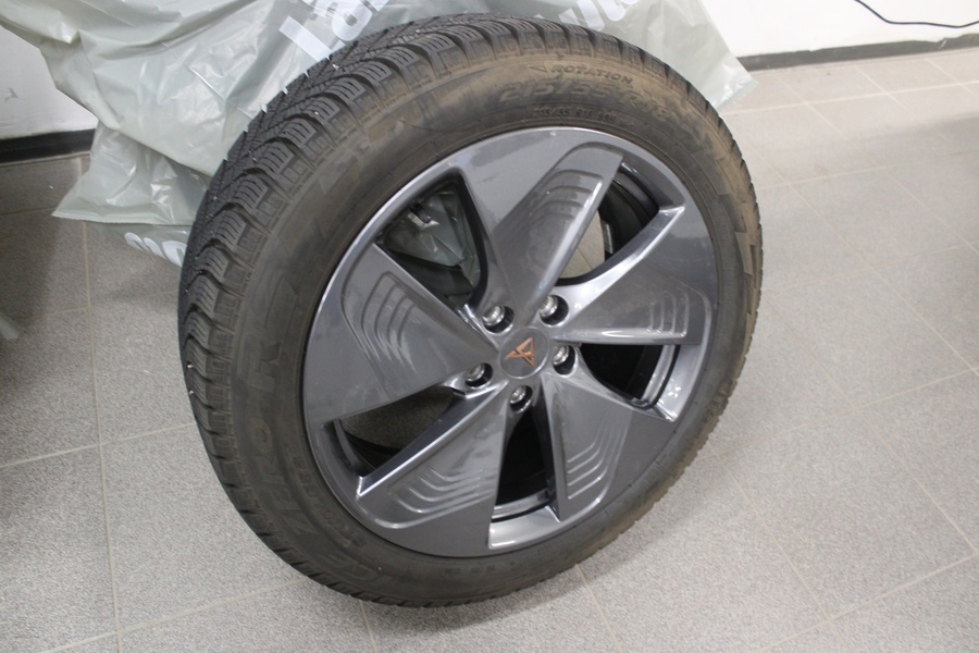 Cupra Born vaihtoauto