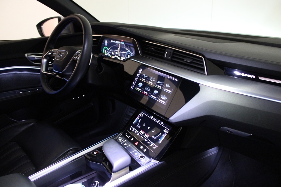 Audi e-tron vaihtoauto