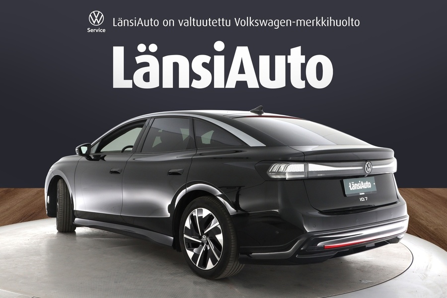 Volkswagen ID.7 vaihtoauto
