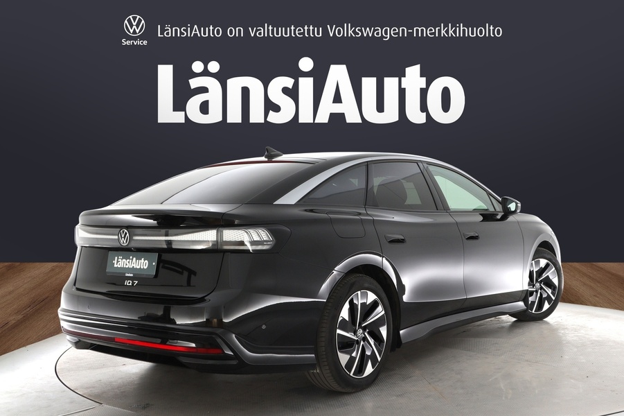 Volkswagen ID.7 vaihtoauto
