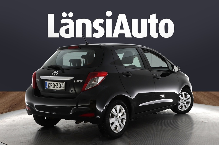 Toyota Yaris vaihtoauto