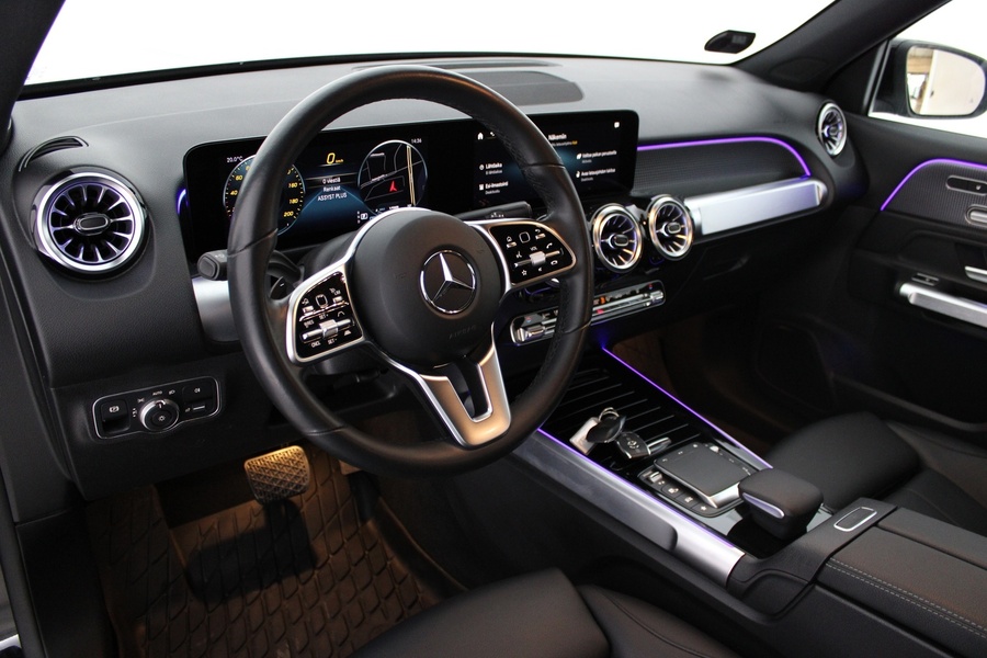 Mercedes-Benz EQB vaihtoauto