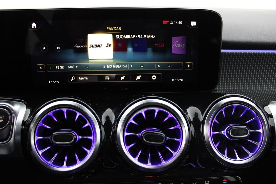 Mercedes-Benz EQB vaihtoauto