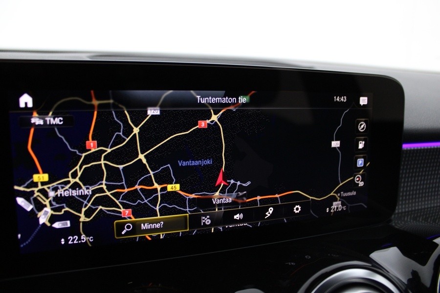 Mercedes-Benz EQB vaihtoauto