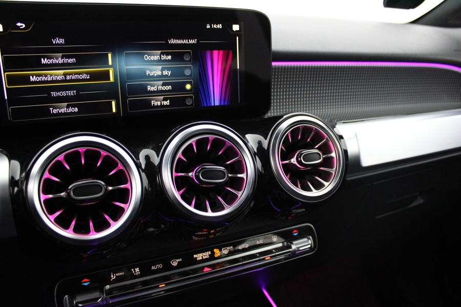 Mercedes-Benz EQB vaihtoauto