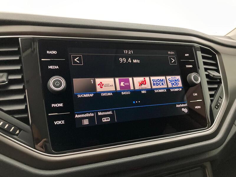 Volkswagen T-Roc vaihtoauto