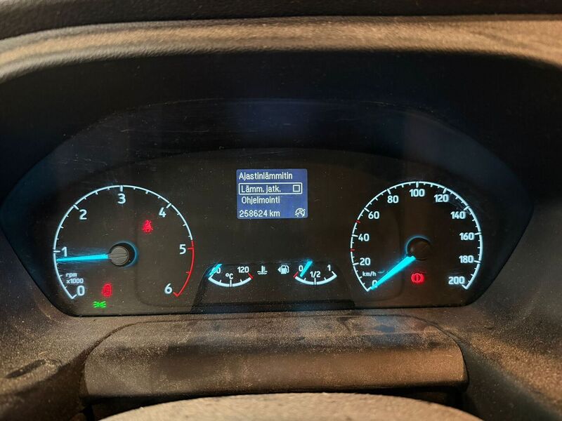 Ford Transit Custom vaihtoauto