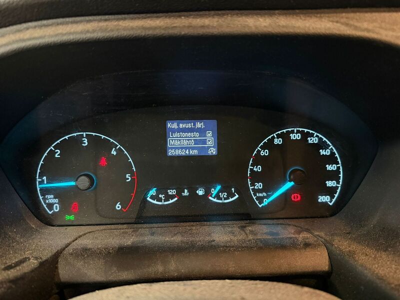 Ford Transit Custom vaihtoauto