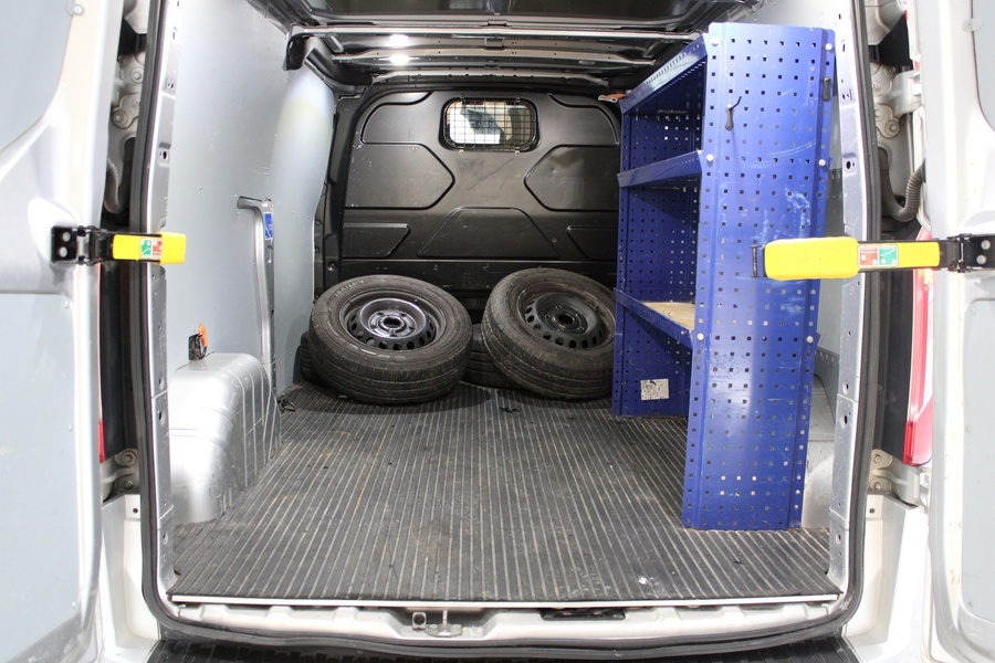 Ford Transit Custom vaihtoauto