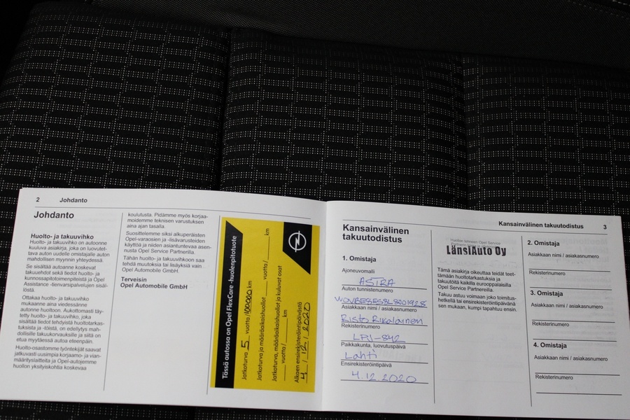 Opel Astra vaihtoauto