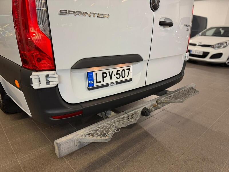 Mercedes-Benz Sprinter vaihtoauto