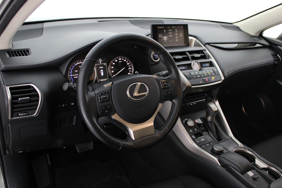 Lexus NX vaihtoauto