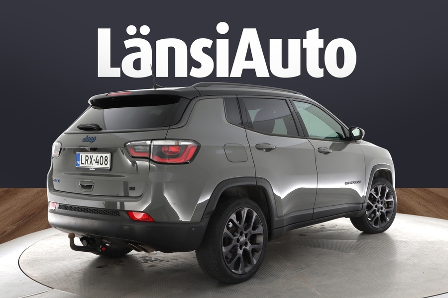 Jeep Compass vaihtoauto