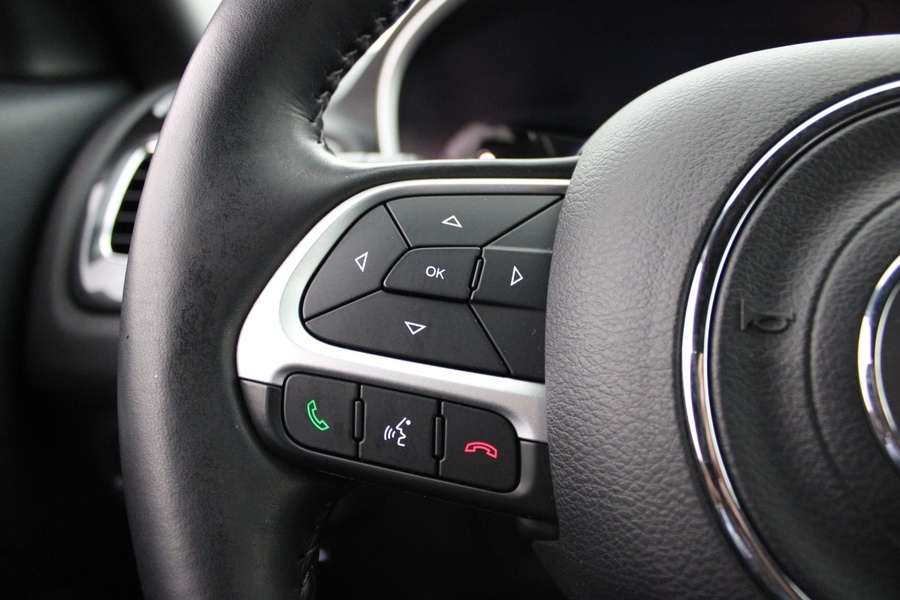 Jeep Compass vaihtoauto