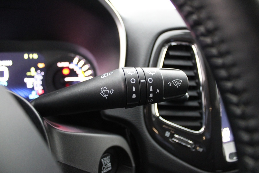 Jeep Compass vaihtoauto