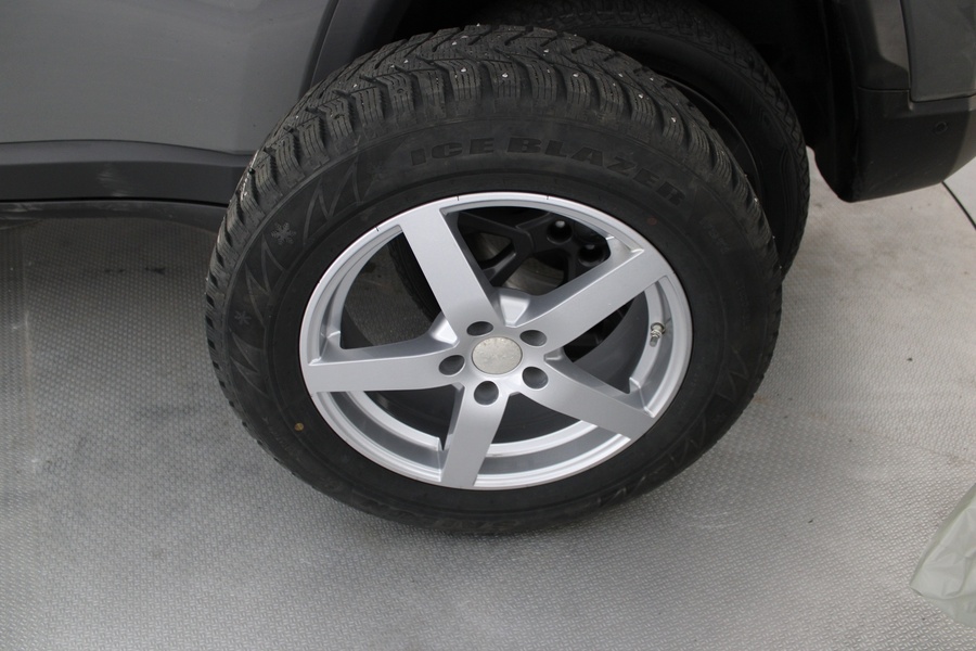 Jeep Compass vaihtoauto