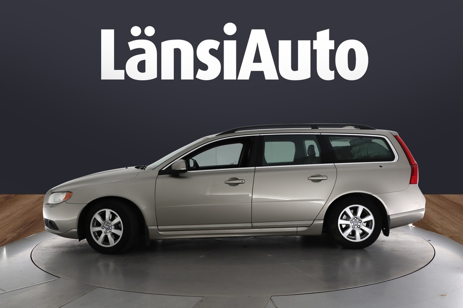 Volvo V70 vaihtoauto