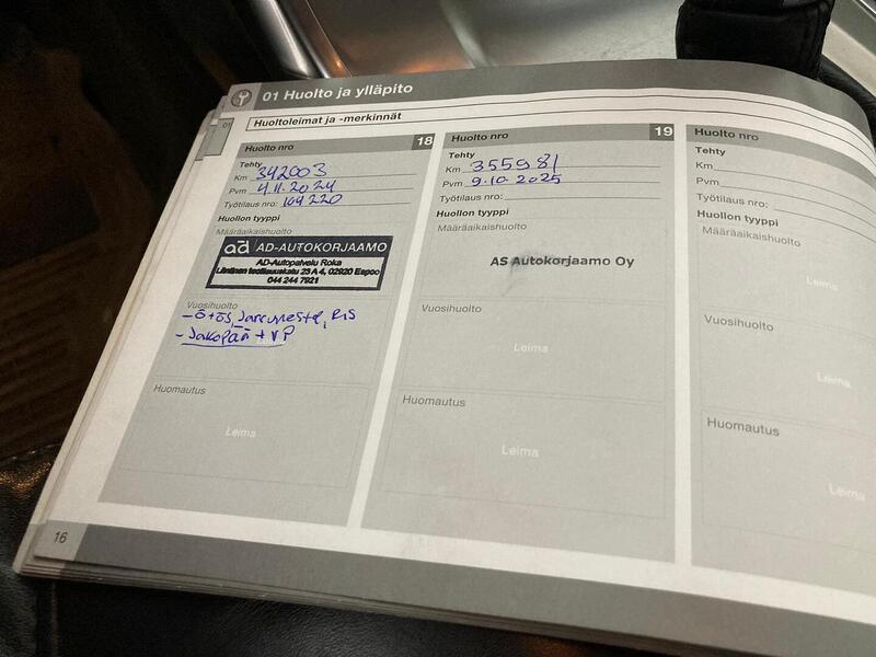 Volvo V70 vaihtoauto