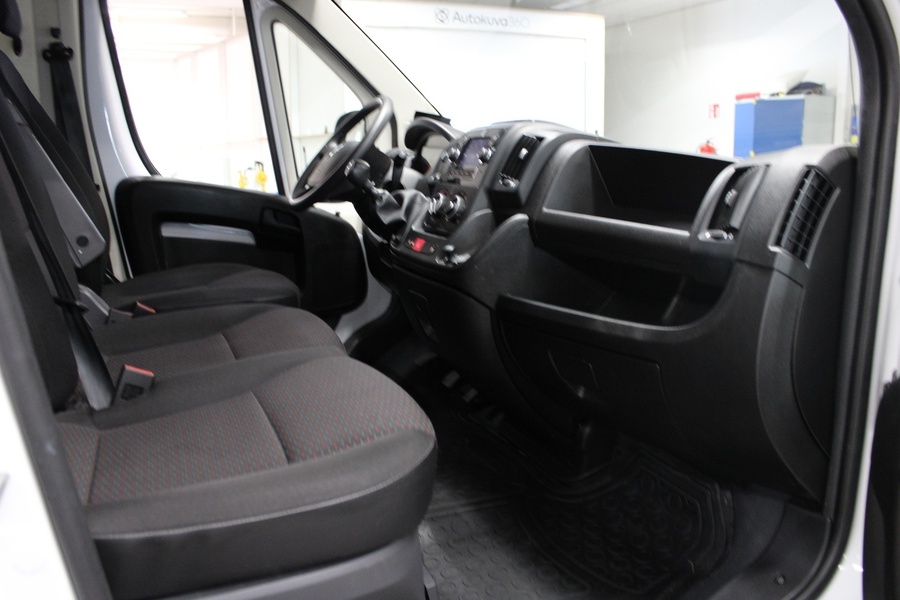 Opel Movano vaihtoauto