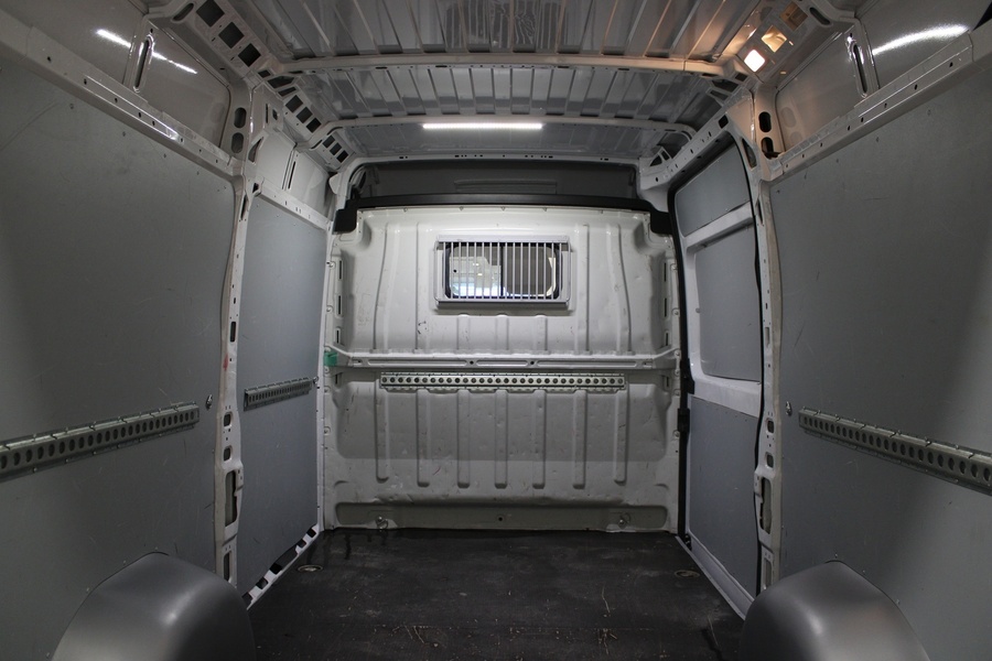 Opel Movano vaihtoauto