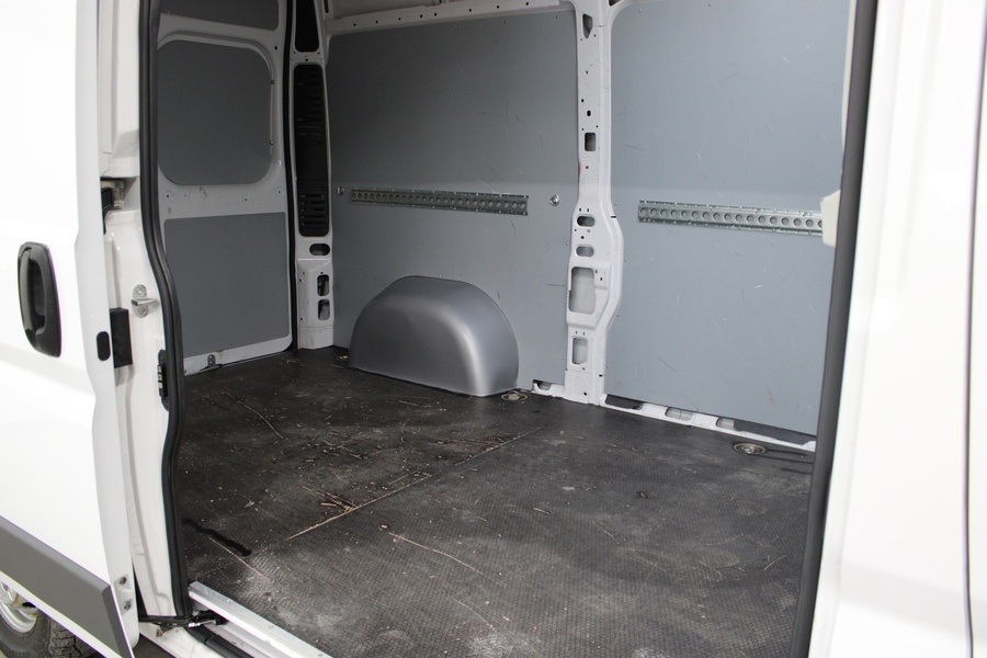 Opel Movano vaihtoauto