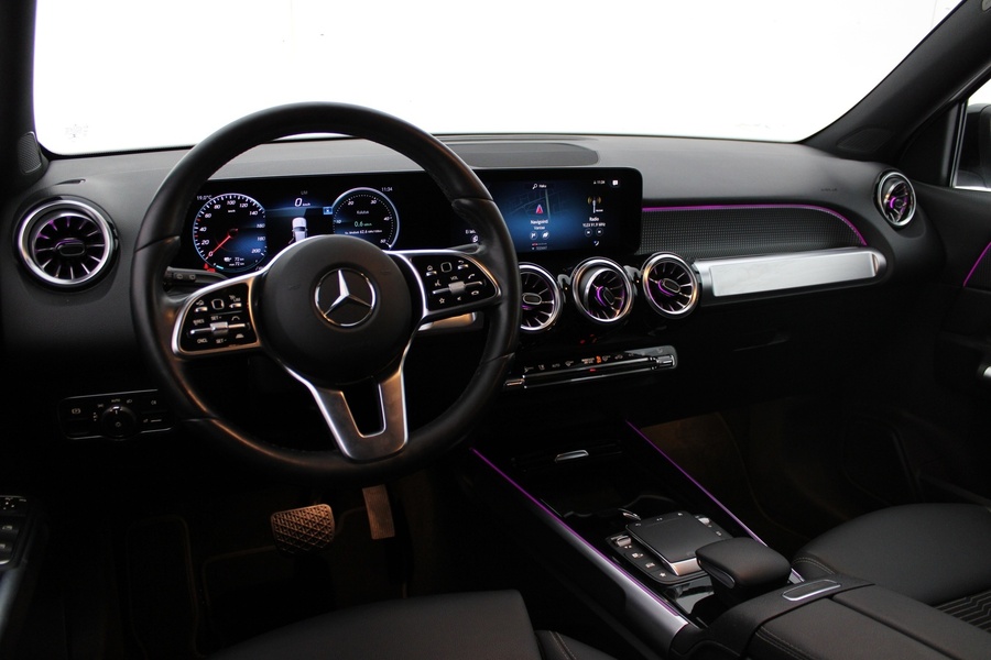 Mercedes-Benz EQB vaihtoauto