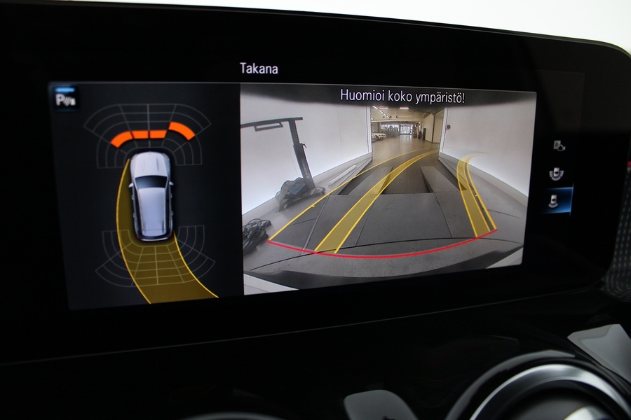 Mercedes-Benz EQB vaihtoauto