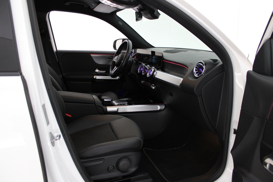 Mercedes-Benz EQB vaihtoauto