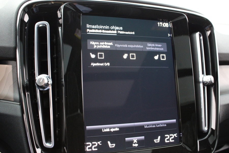 Volvo XC40 vaihtoauto