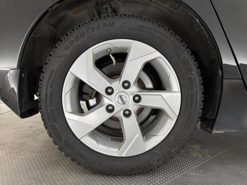 Nissan Leaf vaihtoauto