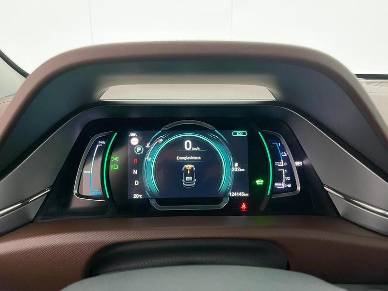 Hyundai IONIQ plug-in vaihtoauto