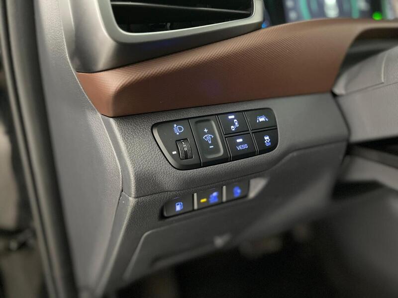 Hyundai IONIQ plug-in vaihtoauto