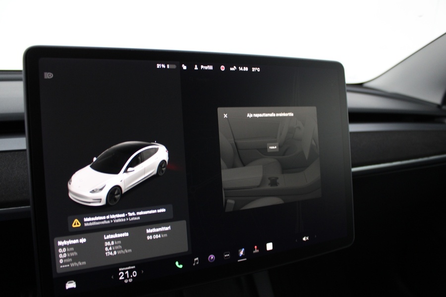 Tesla Model 3 vaihtoauto