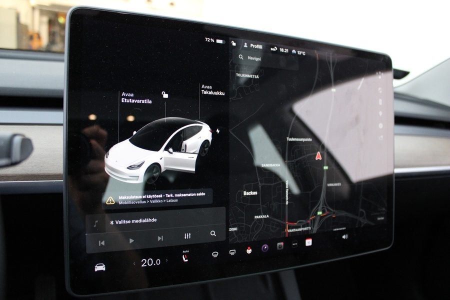 Tesla Model 3 vaihtoauto