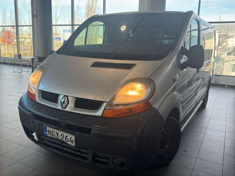 Renault Trafic vaihtoauto