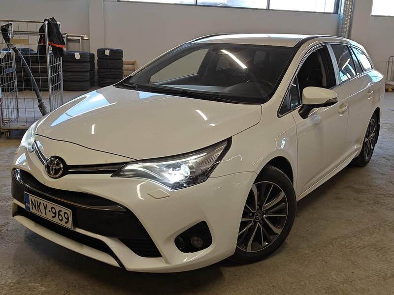 Toyota Avensis vaihtoauto