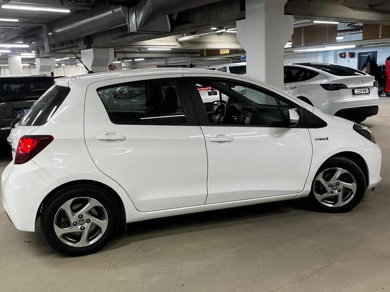 Toyota Yaris vaihtoauto