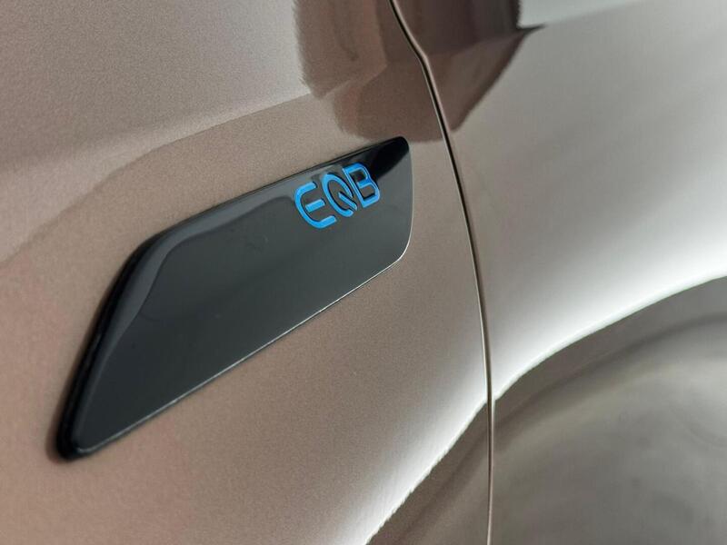 Mercedes-Benz EQB vaihtoauto