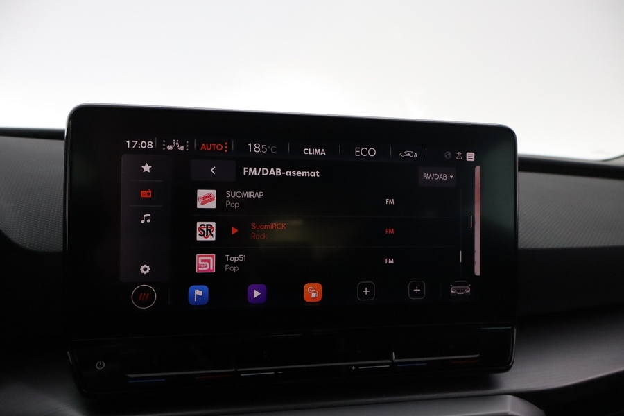 SEAT Leon Sportstourer vaihtoauto