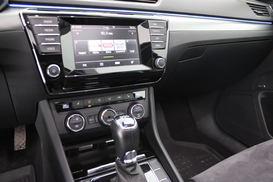 Skoda Superb vaihtoauto