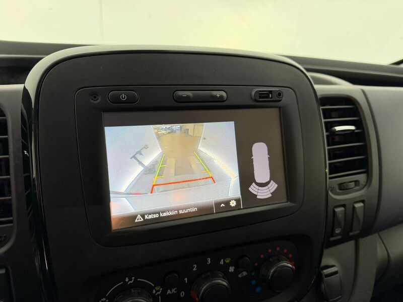 Opel Vivaro vaihtoauto