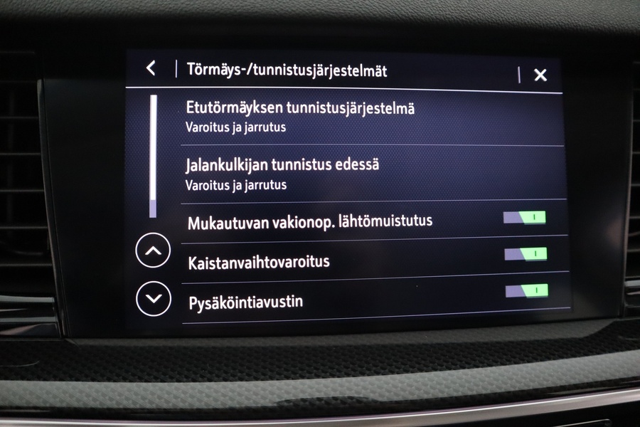 Opel Insignia vaihtoauto