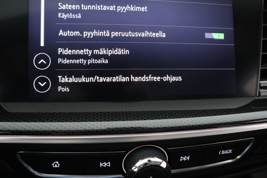 Opel Insignia vaihtoauto