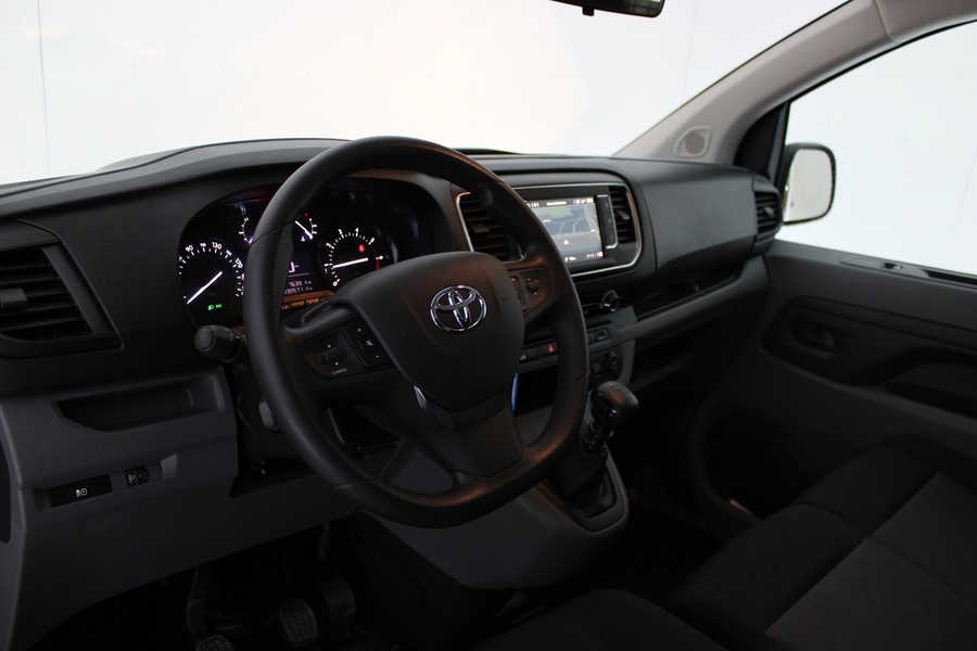 Toyota Proace vaihtoauto