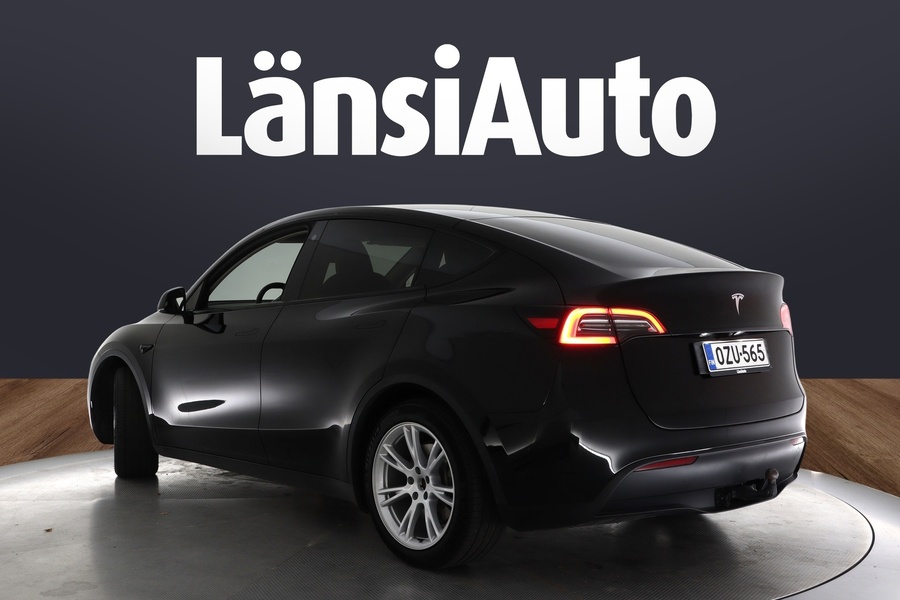 Tesla Model Y vaihtoauto