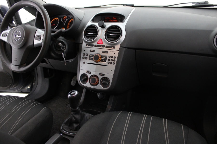 Opel Corsa vaihtoauto