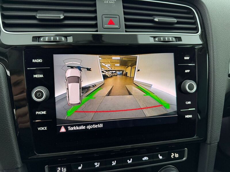 Volkswagen Golf vaihtoauto